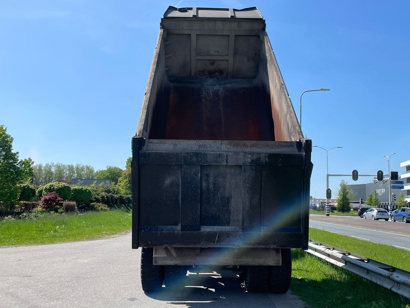 MERCEDESBENZ Actros 4150 V8 - Tipper: picture 3 MERCEDESBENZ Actros 4150 V8 - Tipper: picture 3