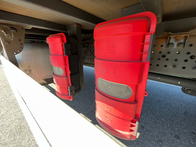 Box truck MERCEDESBENZ Antos 1836 4x2 Closed Box, double floor: picture 13