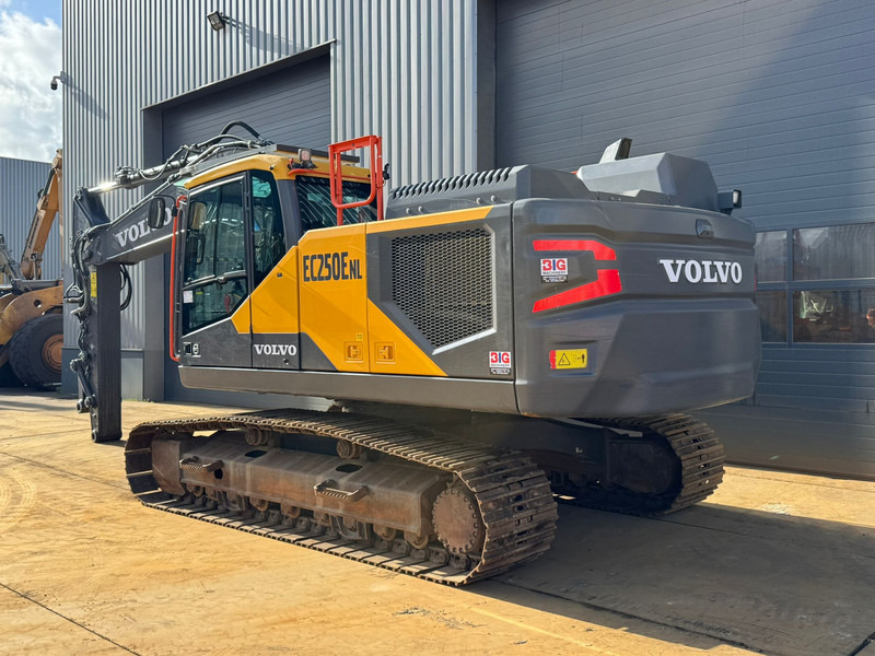 Volvo EC250ENL - Crawler excavator: picture 3 Volvo EC250ENL - Crawler excavator: picture 3