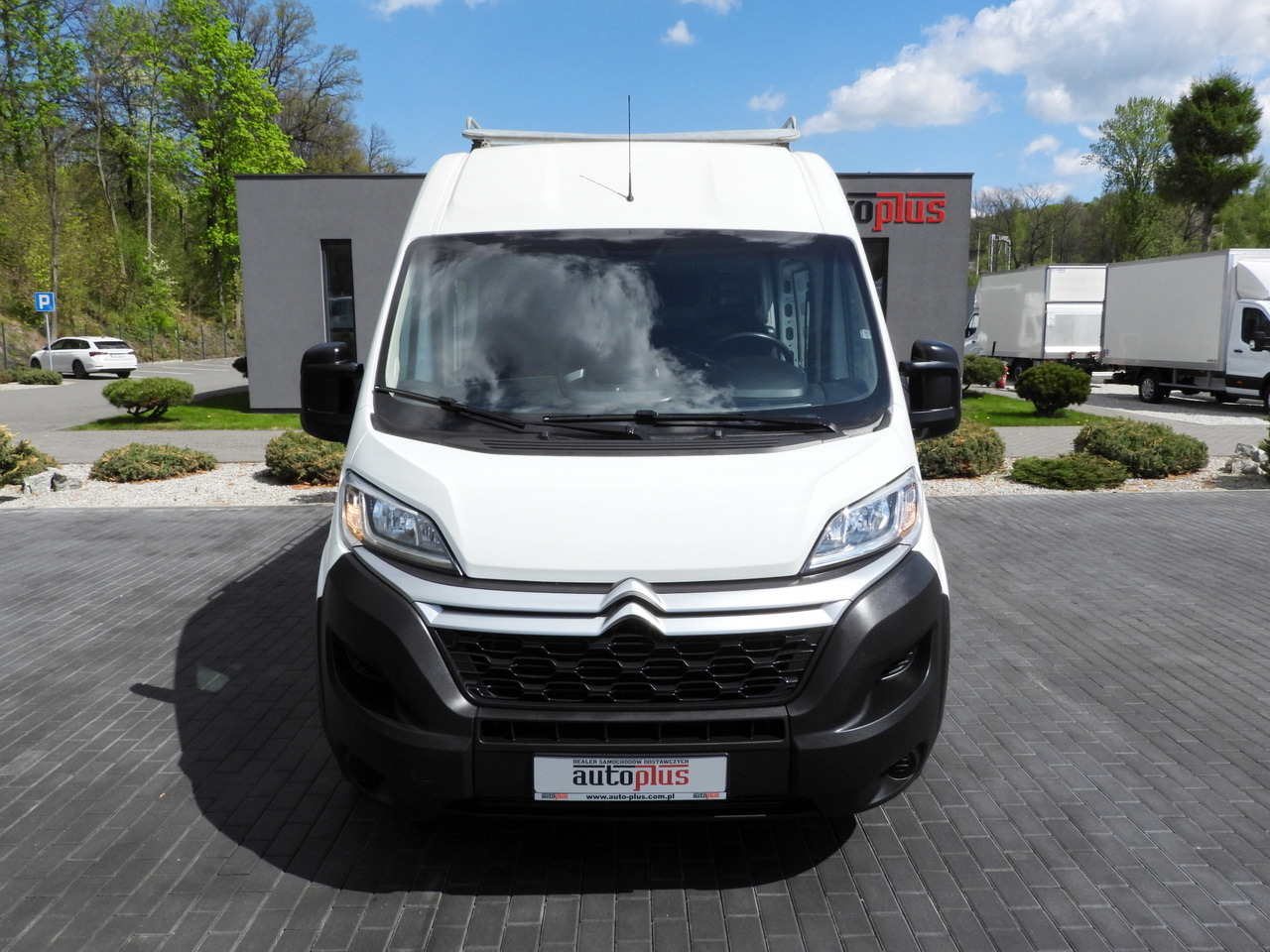 CITROEN JUMPER BOX DELIVERY VAN 7 SEATS CRUISE CONTROL 120HP - Panel van: picture 5 CITROEN JUMPER BOX DELIVERY VAN 7 SEATS CRUISE CONTROL 120HP - Panel van: picture 5