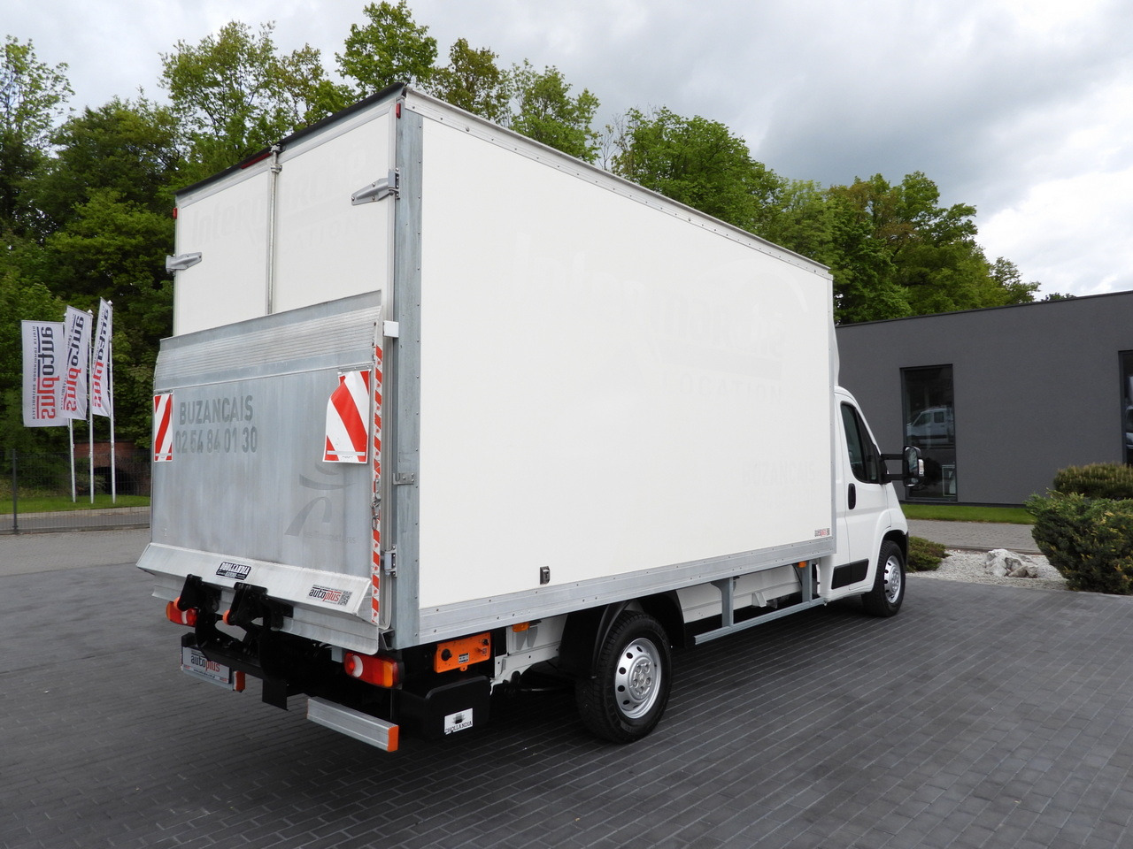 Closed box van CITROEN JUMPER BOX LIFT 8 PALLETS CRUISE CONTROL NAVIGATION AIR CONDITIONING  165HP: picture 14