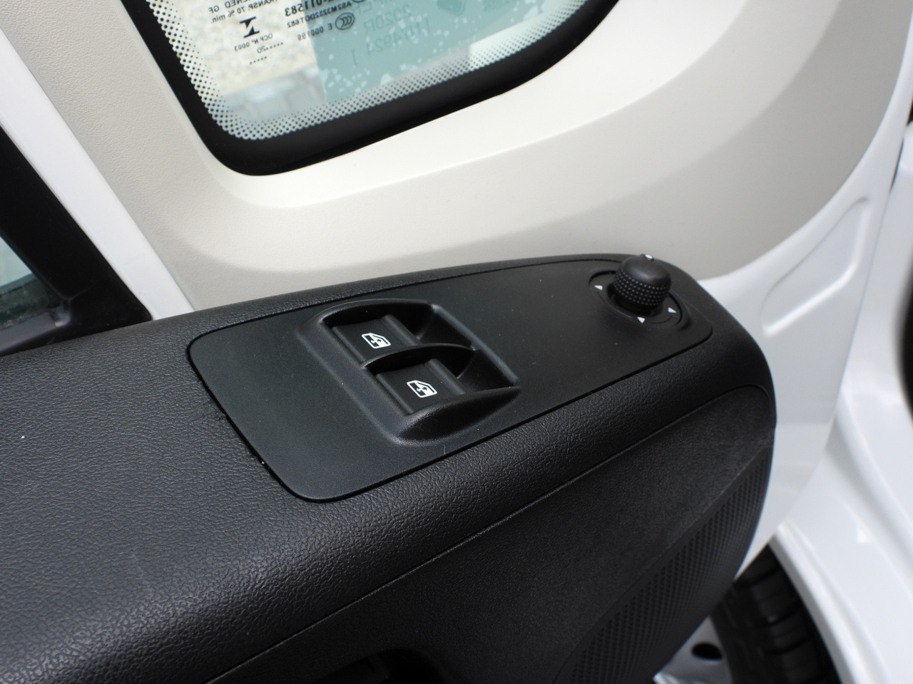 Closed box van CITROEN JUMPER BOX LIFT 8 PALLETS CRUISE CONTROL NAVIGATION AIR CONDITIONING  165HP: picture 29