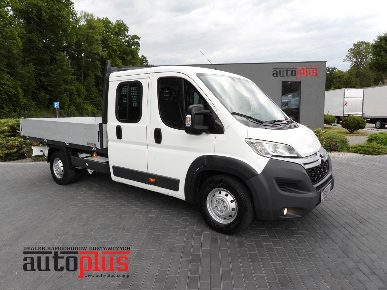 Citroën JUMPER PRITSCHE DOPPELKABINE DOKA 7 SITZE - Open body delivery van, Combi van: picture 1 Citroën JUMPER PRITSCHE DOPPELKABINE DOKA 7 SITZE - Open body delivery van, Combi van: picture 1