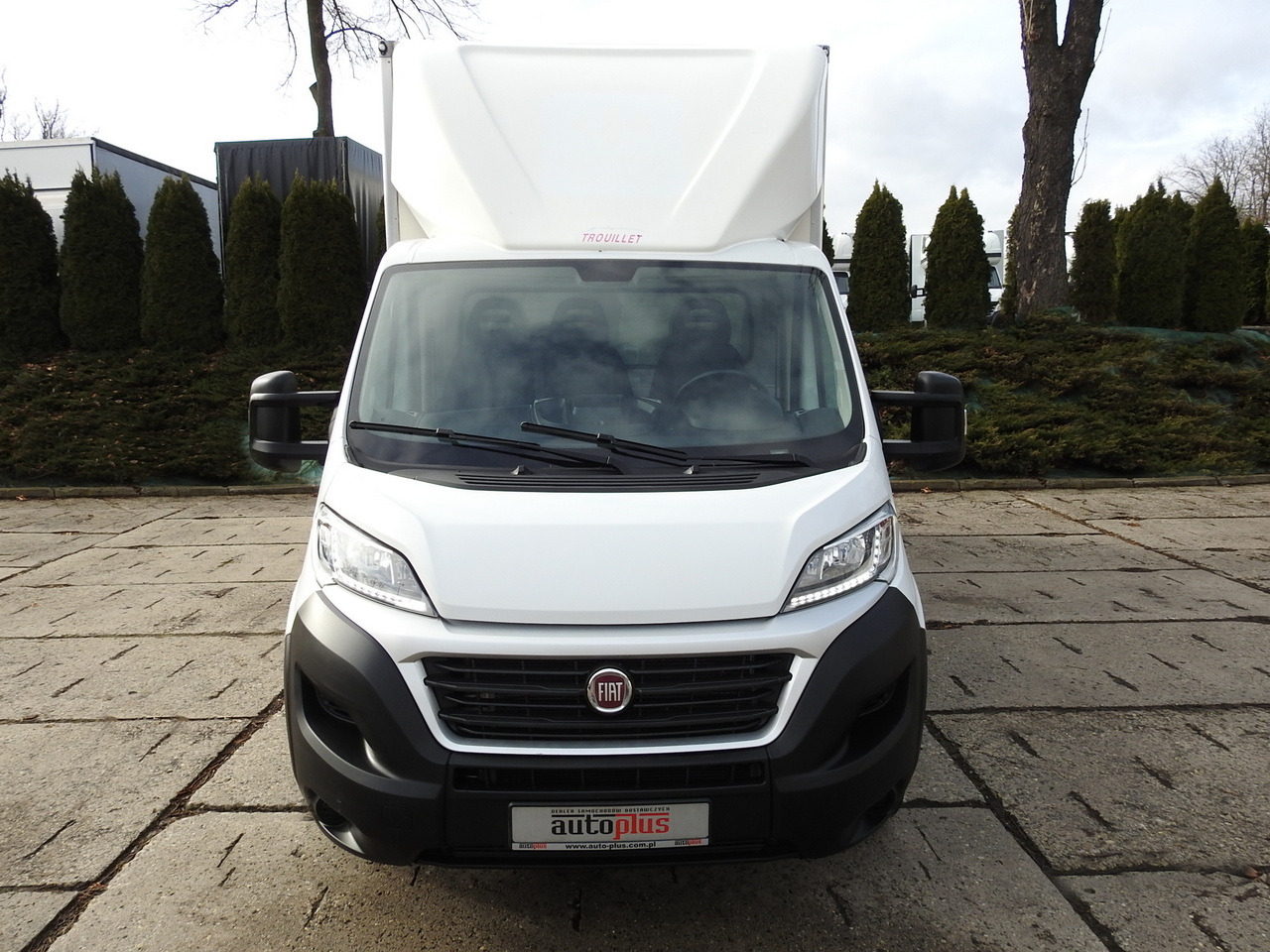 FIAT DUCATO BOX LIFT 8 PALLETS CRUISE CONTROL NAVIGATION AIR CONDITIONING LED LIGHTS  130HP - Closed box van: picture 5 FIAT DUCATO BOX LIFT 8 PALLETS CRUISE CONTROL NAVIGATION AIR CONDITIONING LED LIGHTS  130HP - Closed box van: picture 5