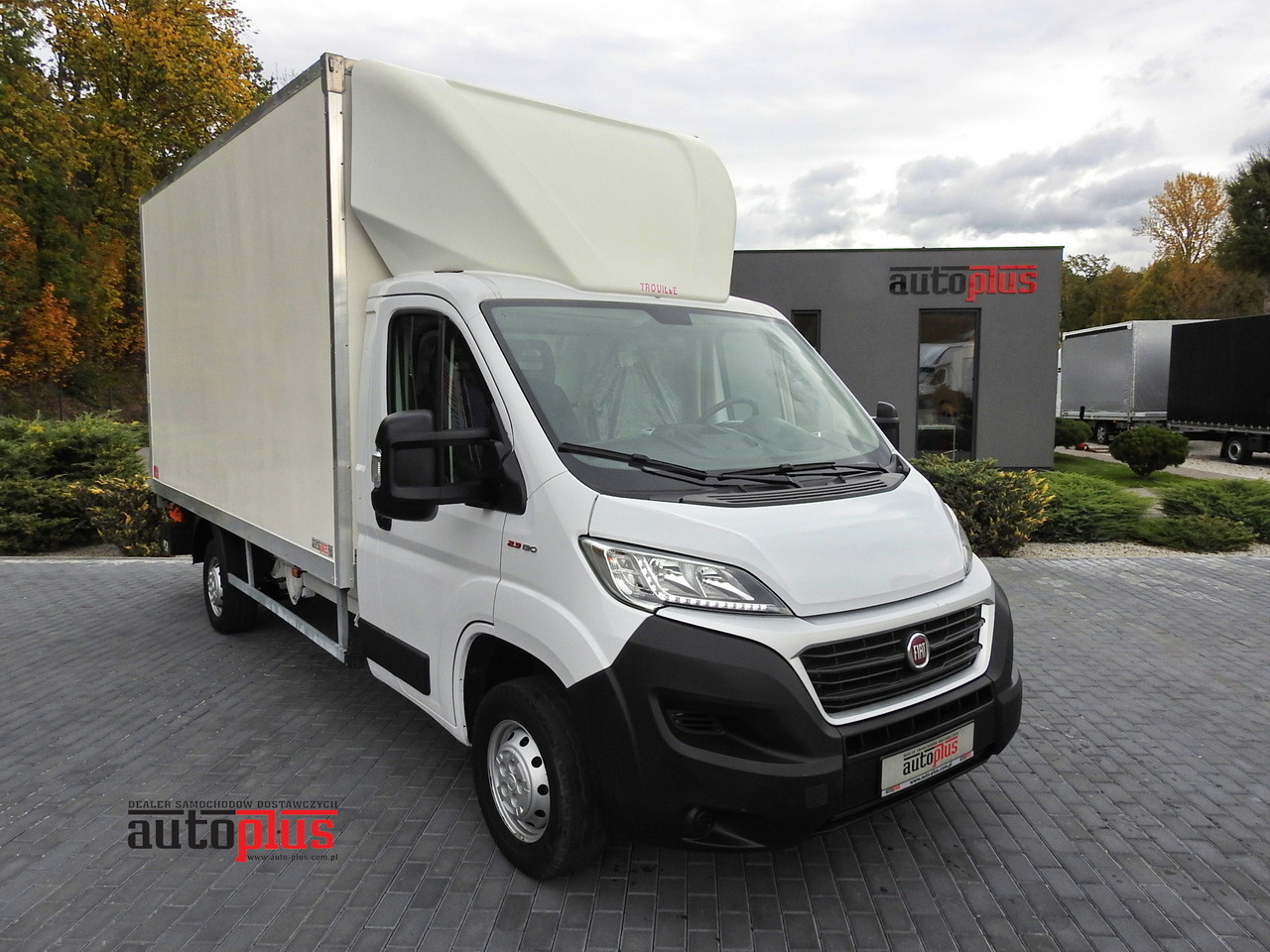 FIAT DUCATO BOX LIFT 8 PALLETS CRUISE CONTROL NAVIGATION AIR CONDITIONING LED LIGHTS  130HP - Closed box van: picture 1 FIAT DUCATO BOX LIFT 8 PALLETS CRUISE CONTROL NAVIGATION AIR CONDITIONING LED LIGHTS  130HP - Closed box van: picture 1