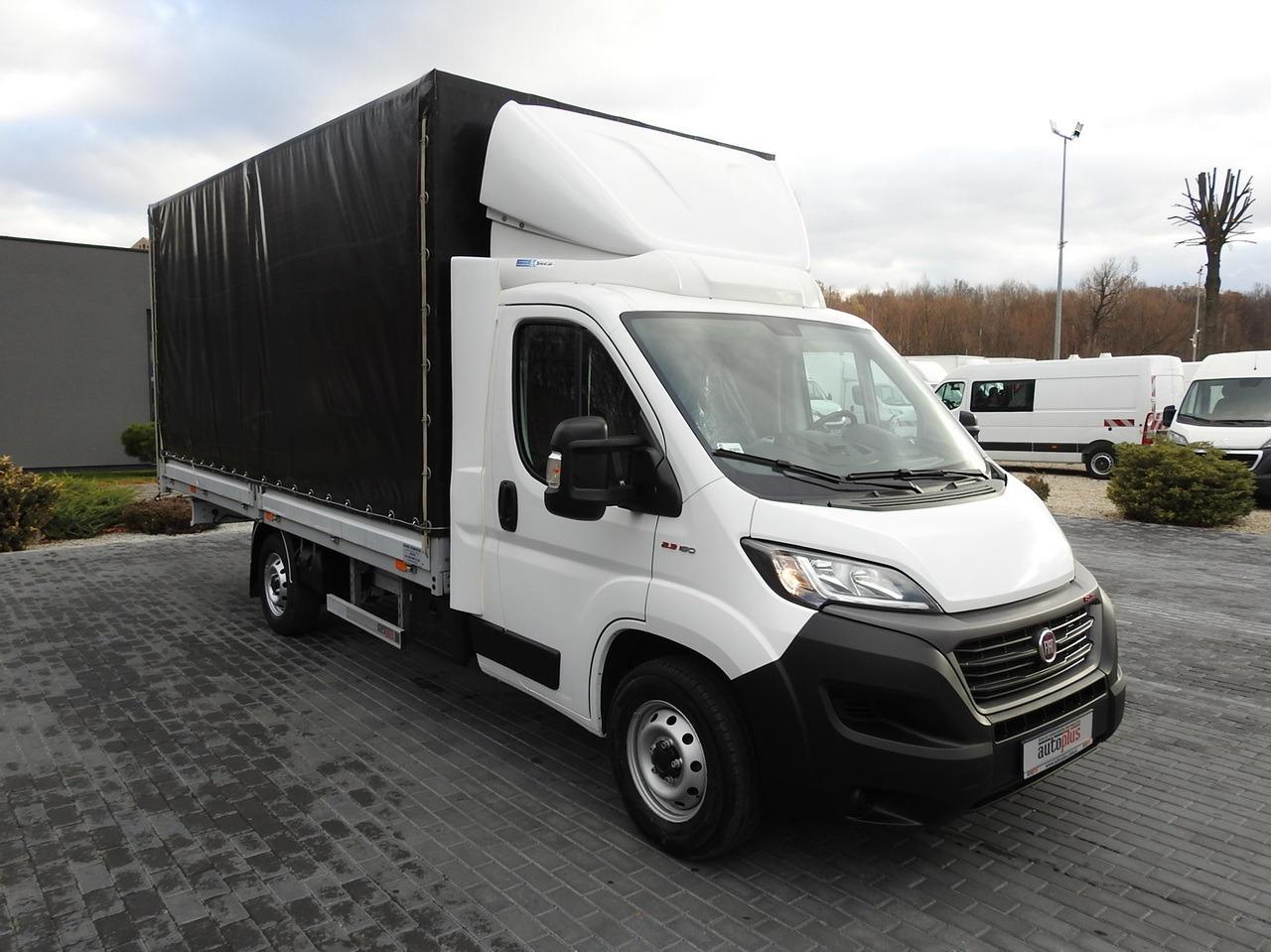 FIAT DUCATO TARPAULIN 10 PALLETS AIR CONDITIONING PNEUMATICS 160HP - Curtain side van: picture 4 FIAT DUCATO TARPAULIN 10 PALLETS AIR CONDITIONING PNEUMATICS 160HP - Curtain side van: picture 4