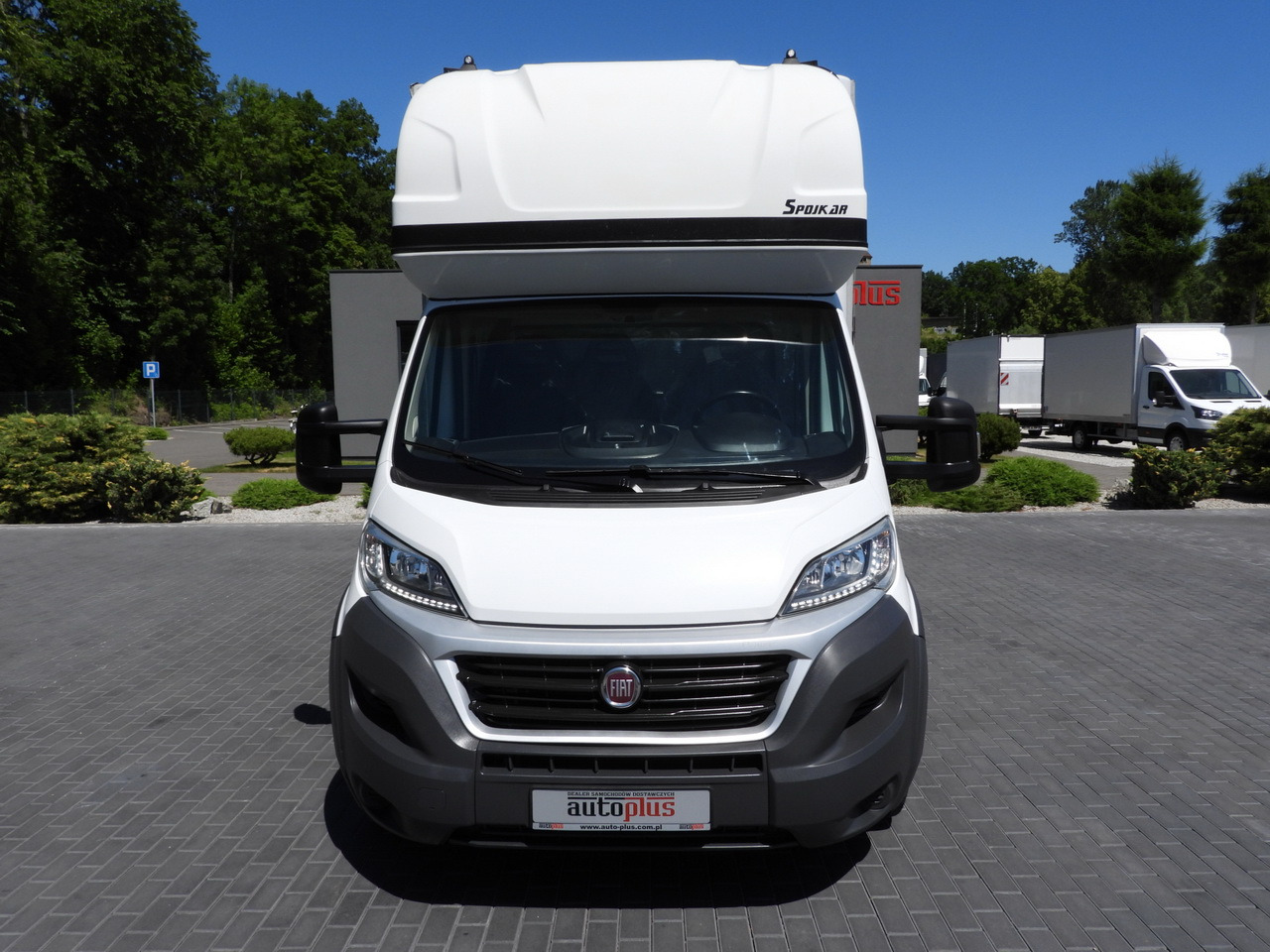 FIAT DUCATO TARPAULIN 10 PALLETS WEBASTO CRUISE CONTROL LED LIGHTS PNEUMATICS AIR CONDITIONING 180HP - Curtain side van: picture 5 FIAT DUCATO TARPAULIN 10 PALLETS WEBASTO CRUISE CONTROL LED LIGHTS PNEUMATICS AIR CONDITIONING 180HP - Curtain side van: picture 5