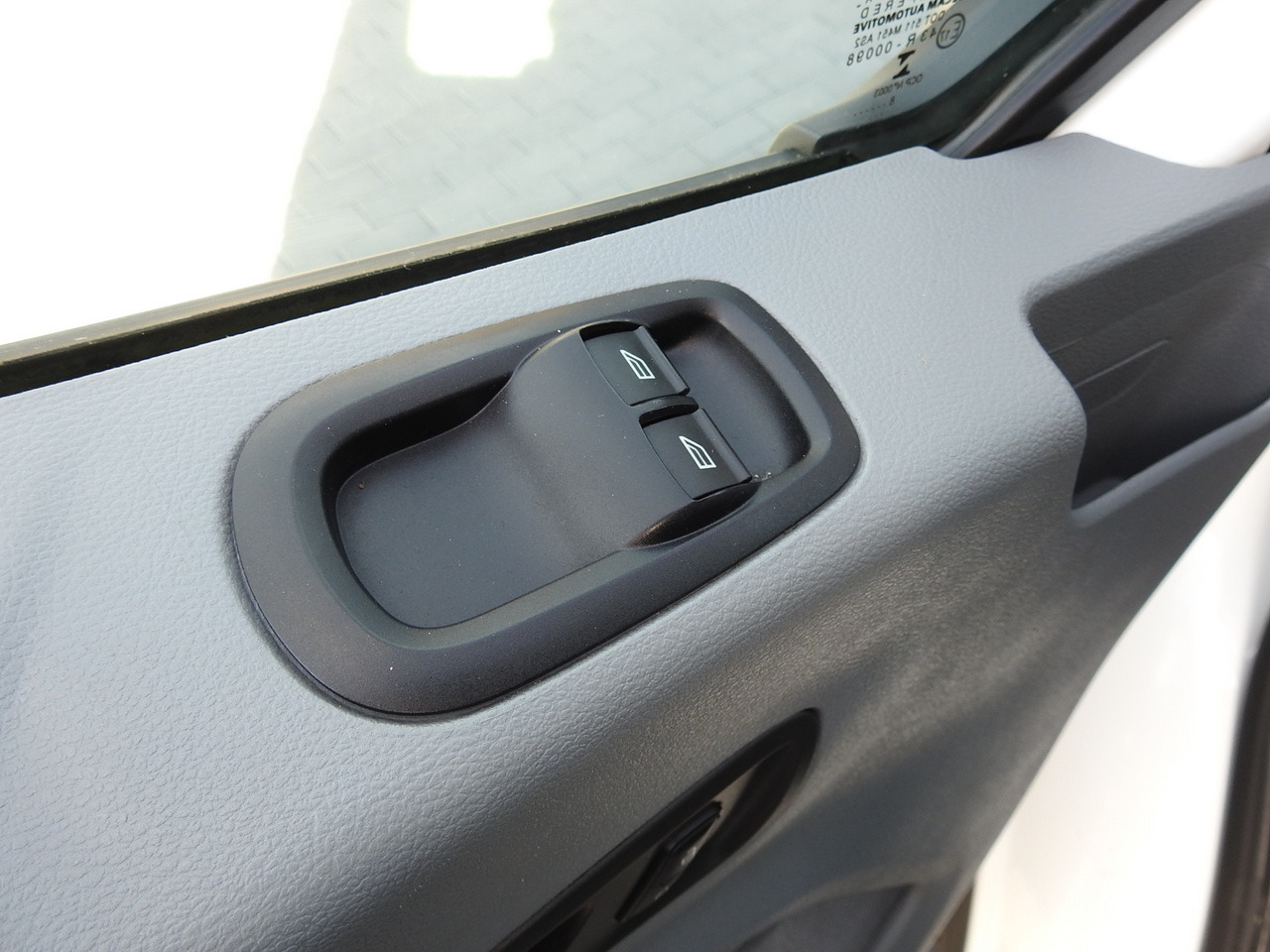 FORD TRANSIT BOX LIFT 8 PALLETS CRUISE CONTROL LED LIGHTS TWIN WHEELS AIR CONDITIONING 170HP leasing FORD TRANSIT BOX LIFT 8 PALLETS CRUISE CONTROL LED LIGHTS TWIN WHEELS AIR CONDITIONING 170HP: picture 28 FORD TRANSIT BOX LIFT 8 PALLETS CRUISE CONTROL LED LIGHTS TWIN WHEELS AIR CONDITIONING 170HP leasing FORD TRANSIT BOX LIFT 8 PALLETS CRUISE CONTROL LED LIGHTS TWIN WHEELS AIR CONDITIONING 170HP: picture 28