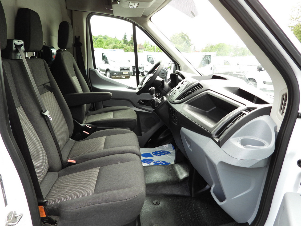 Refrigerated delivery van FORD TRANSIT REFRIGERATOR VAN 5*C AIR CONDITIONING  105HP: picture 35