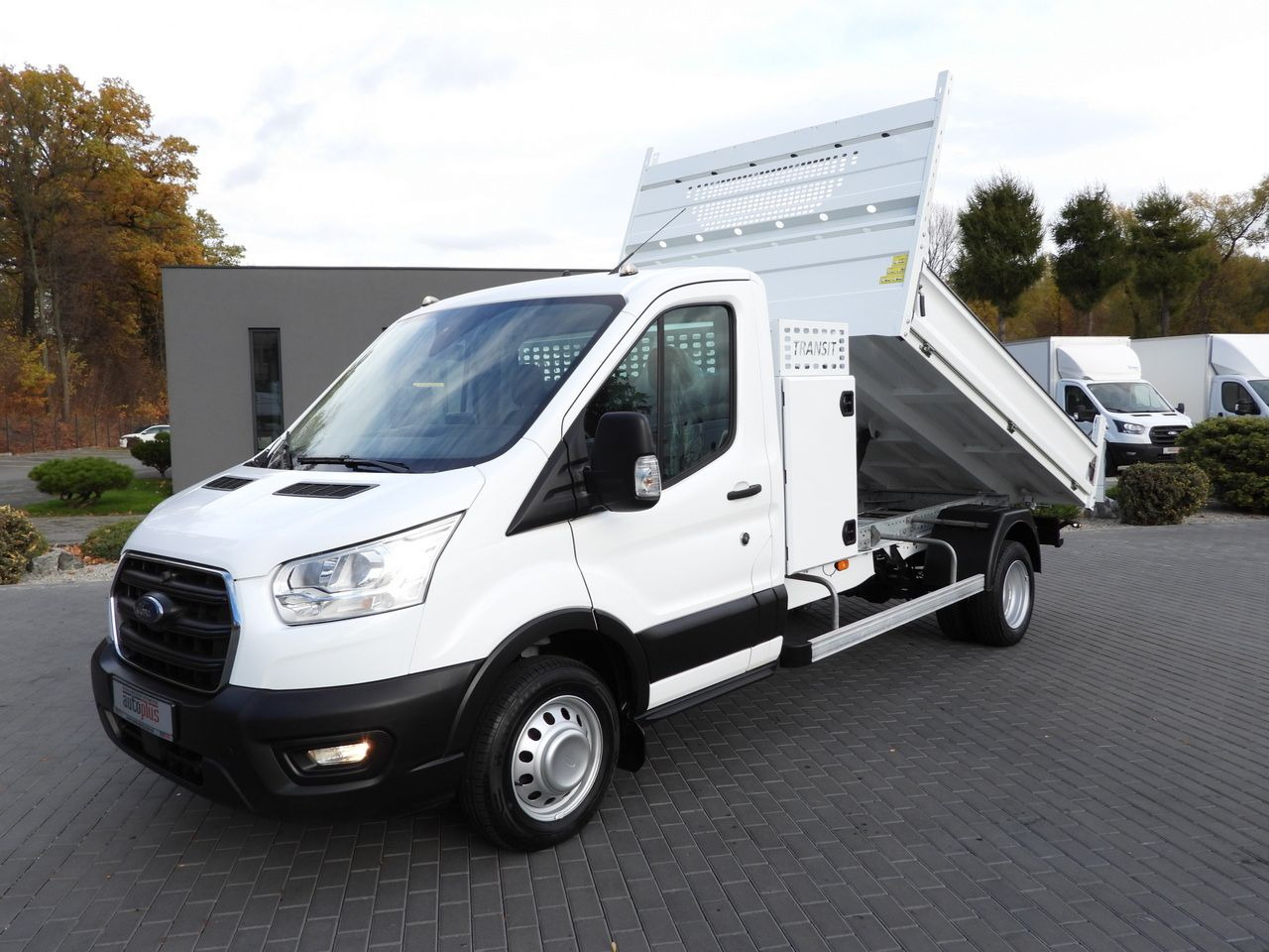 Tipper van FORD TRANSIT TIPPER CRUISE CONTROL LED LIGHTS TWIN WHEELS AIR CONDITIONING  130HP: picture 18