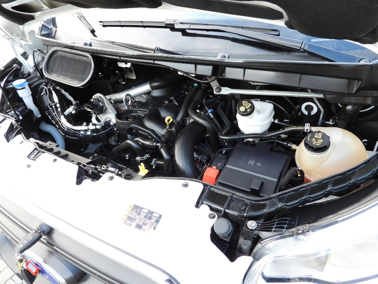 Tipper van FORD TRANSIT TIPPER CRUISE CONTROL LED LIGHTS TWIN WHEELS AIR CONDITIONING  130HP: picture 26