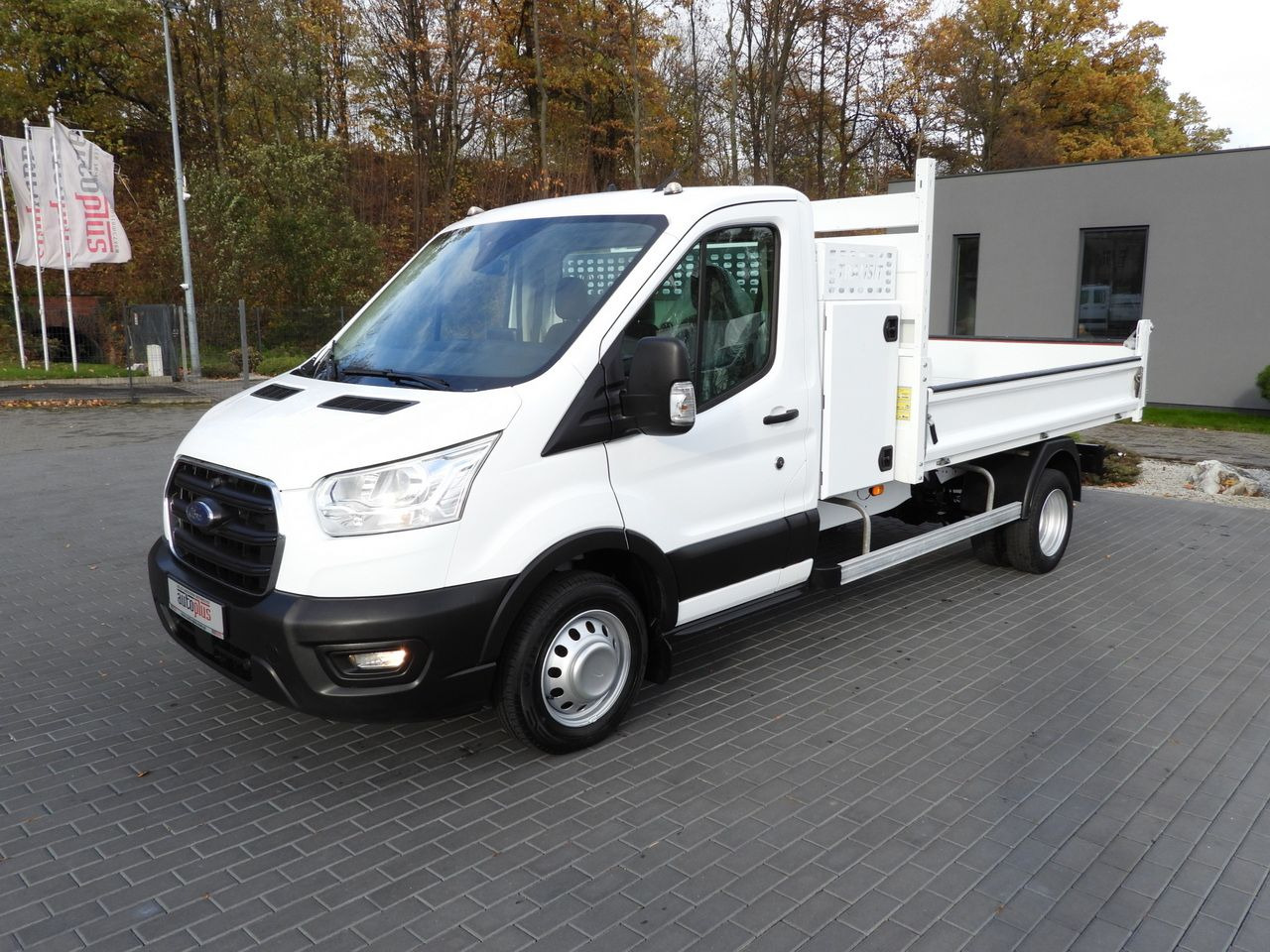 Tipper van FORD TRANSIT TIPPER CRUISE CONTROL LED LIGHTS TWIN WHEELS AIR CONDITIONING  130HP: picture 6