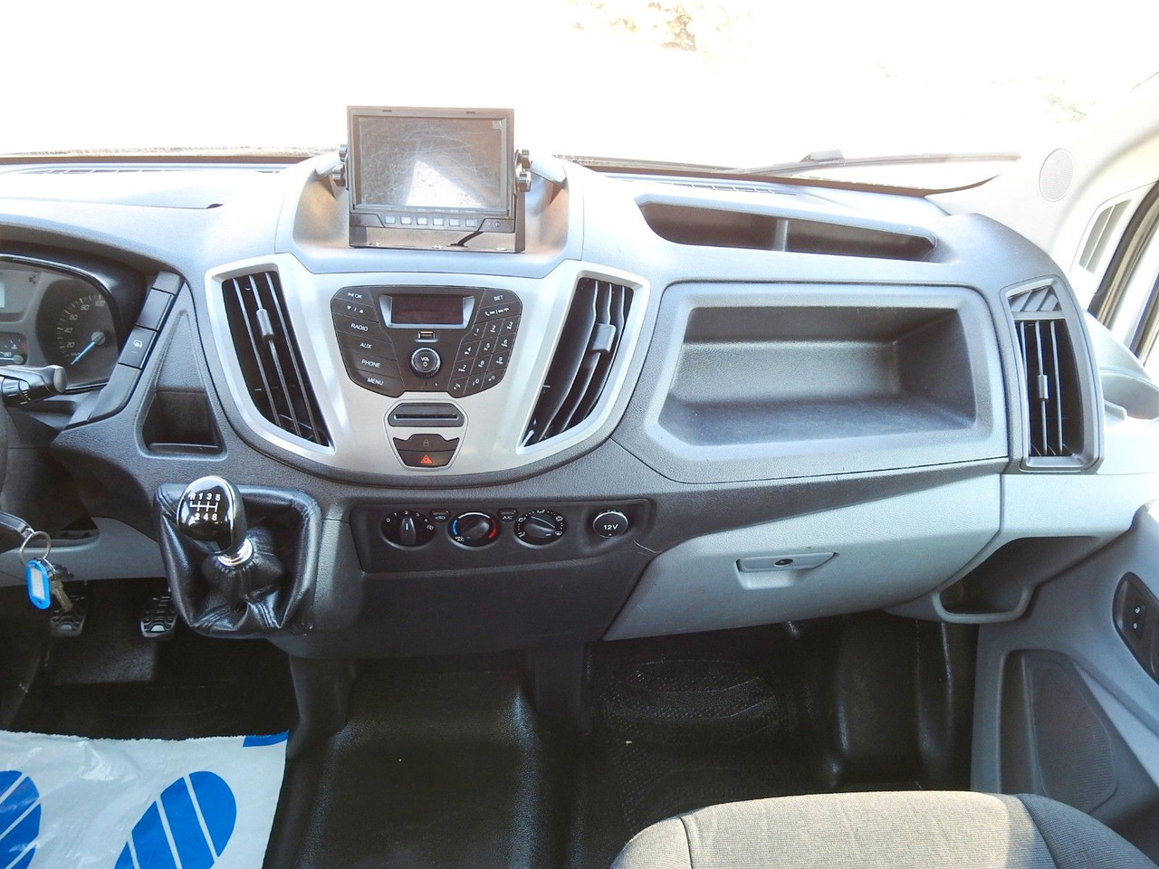Ford TRANSIT  KIPPER DOPPELKABINE DOKA 6 SITZE leasing Ford TRANSIT  KIPPER DOPPELKABINE DOKA 6 SITZE: picture 23