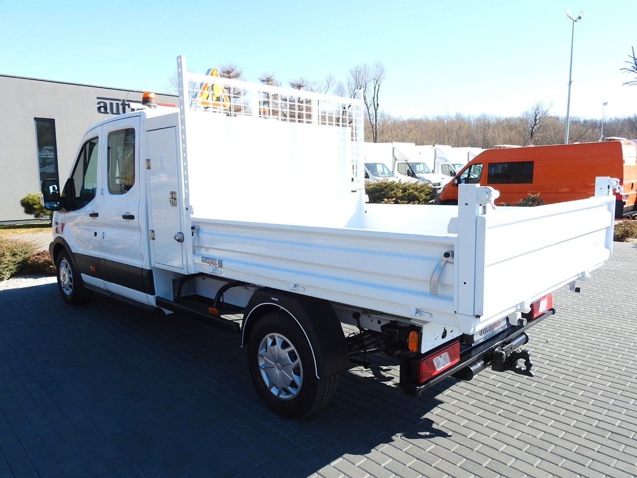 Ford TRANSIT  KIPPER DOPPELKABINE DOKA 6 SITZE leasing Ford TRANSIT  KIPPER DOPPELKABINE DOKA 6 SITZE: picture 9