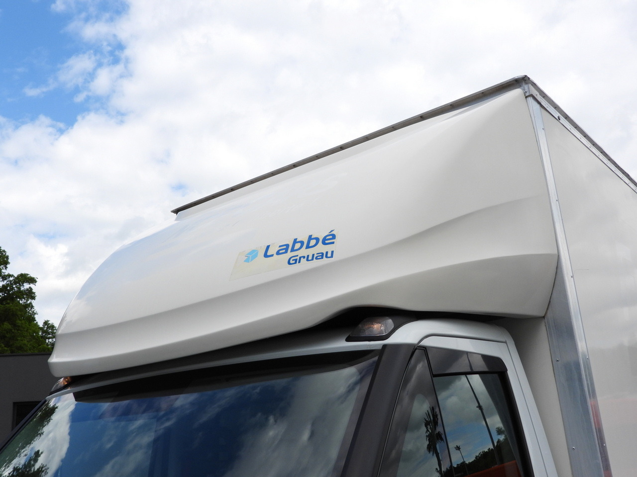 Closed box van IVECO DAILY 35C16 BOX LIFT 8 PALLETS CRUISE CONTROL TWIN WHEELS AIR CONDITIONING  160HP: picture 20