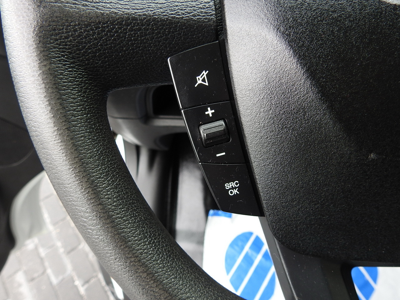 Combi van IVECO DAILY 35S15 STAKE BODY DOUBLE CABIN DOKA 7 SEATS AIR CONDITIONING  150HP: picture 29 Combi van IVECO DAILY 35S15 STAKE BODY DOUBLE CABIN DOKA 7 SEATS AIR CONDITIONING  150HP: picture 29