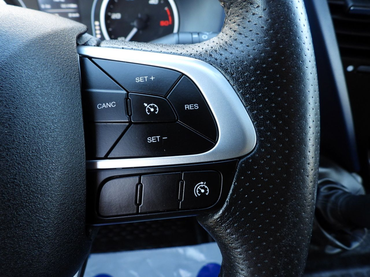 Closed box van IVECO DAILY 35S16 LIFT 8 PALLETS CRUISE CONTROL LED LIGHTS AUTOMATIC TRANSMISSION HI-MATIC AIR CONDITIONING 160HP: picture 35 Closed box van IVECO DAILY 35S16 LIFT 8 PALLETS CRUISE CONTROL LED LIGHTS AUTOMATIC TRANSMISSION HI-MATIC AIR CONDITIONING 160HP: picture 35