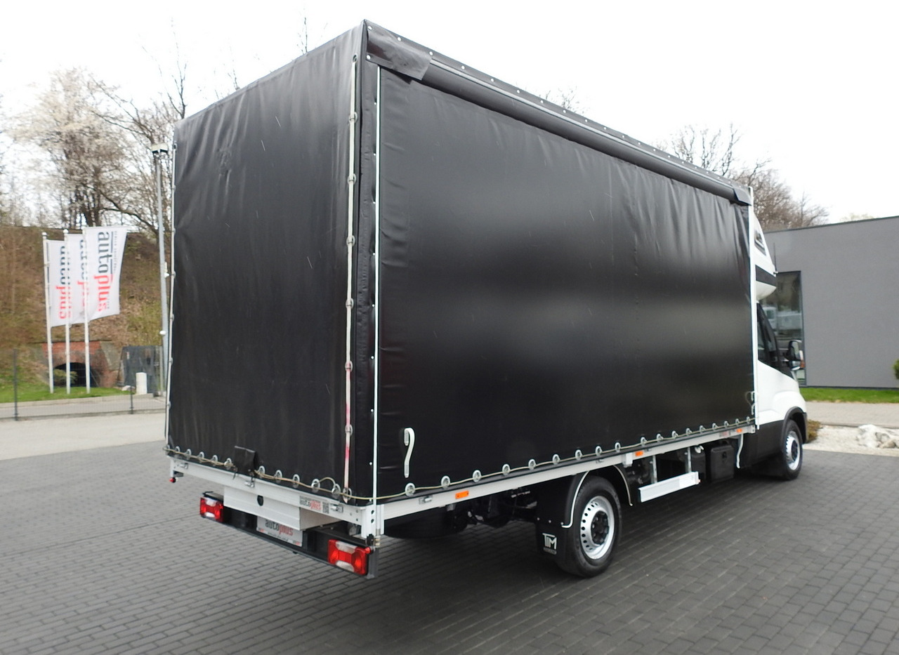 Curtain side van IVECO DAILY 35S18 TARPAULIN 10 PALLETS WEBASTO CRUISE CONTROL AIR CONDITIONING 180HP: picture 13 Curtain side van IVECO DAILY 35S18 TARPAULIN 10 PALLETS WEBASTO CRUISE CONTROL AIR CONDITIONING 180HP: picture 13