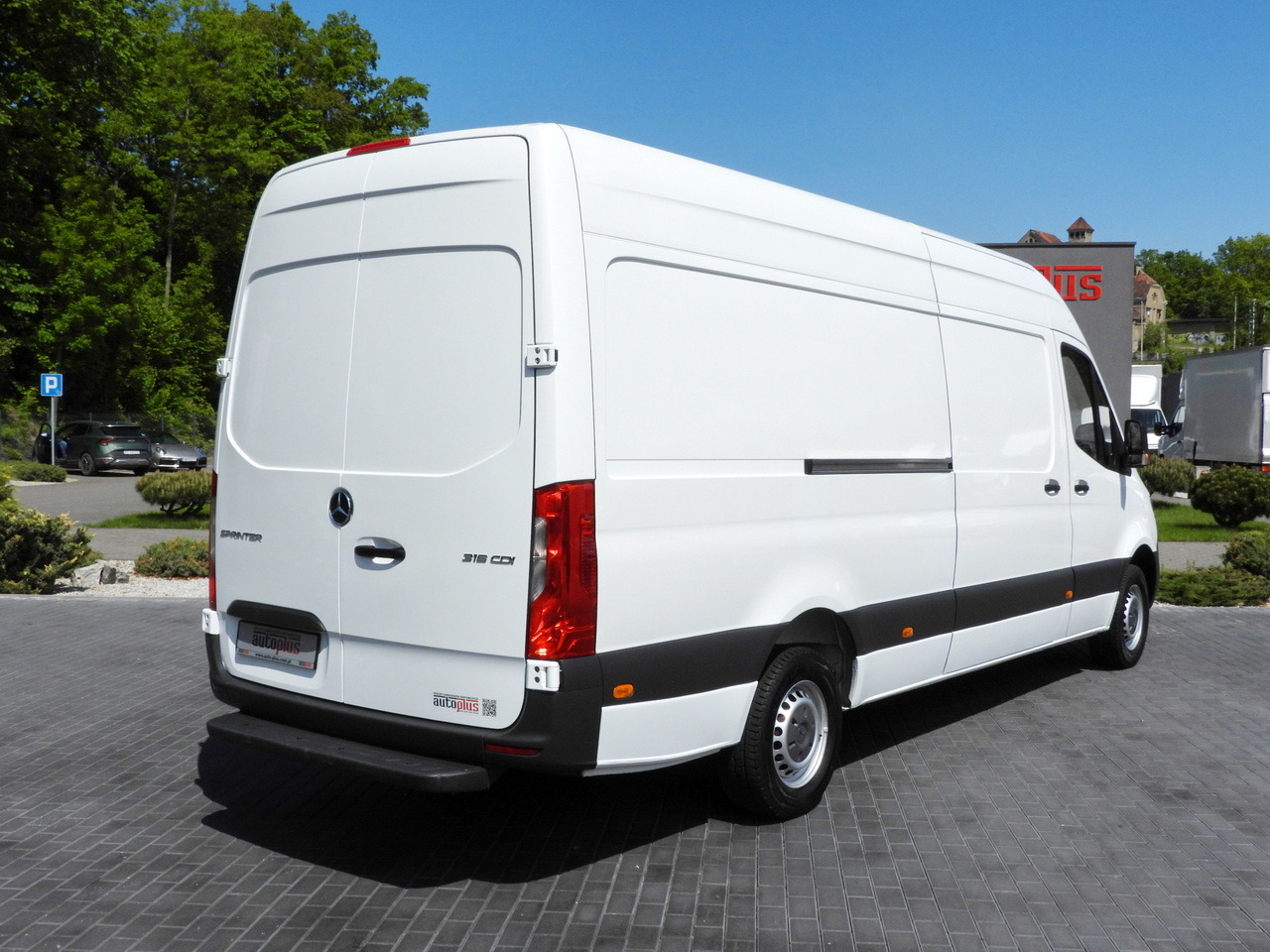 MERCEDES SPRINTER 316 VAN AIR CONDITIONING 165HP leasing MERCEDES SPRINTER 316 VAN AIR CONDITIONING 165HP: picture 24 MERCEDES SPRINTER 316 VAN AIR CONDITIONING 165HP leasing MERCEDES SPRINTER 316 VAN AIR CONDITIONING 165HP: picture 24