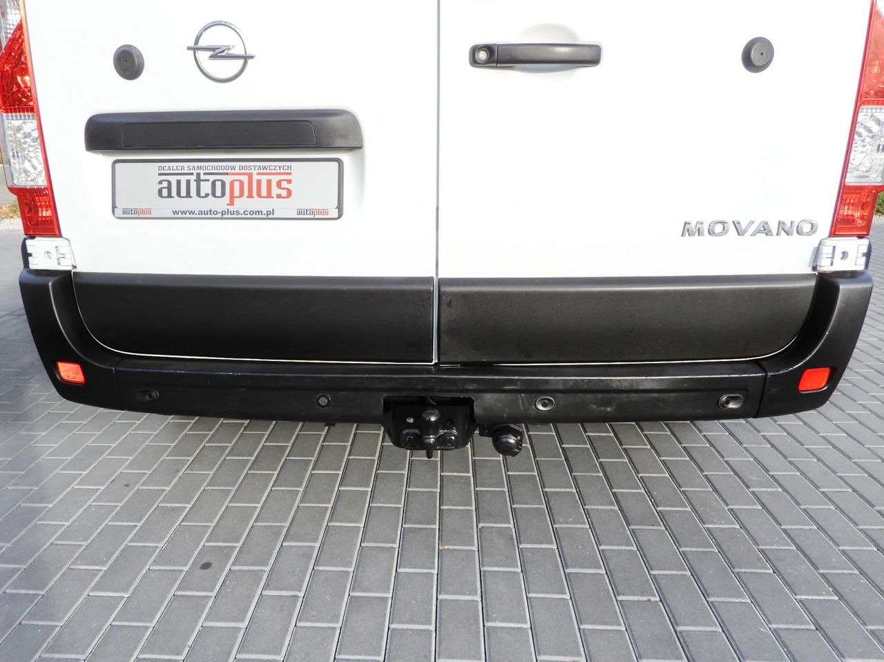 OPEL MOVANO BOX DELIVERY VAN 7 SEATS LED LIGHTS 135HP leasing OPEL MOVANO BOX DELIVERY VAN 7 SEATS LED LIGHTS 135HP: picture 16 OPEL MOVANO BOX DELIVERY VAN 7 SEATS LED LIGHTS 135HP leasing OPEL MOVANO BOX DELIVERY VAN 7 SEATS LED LIGHTS 135HP: picture 16