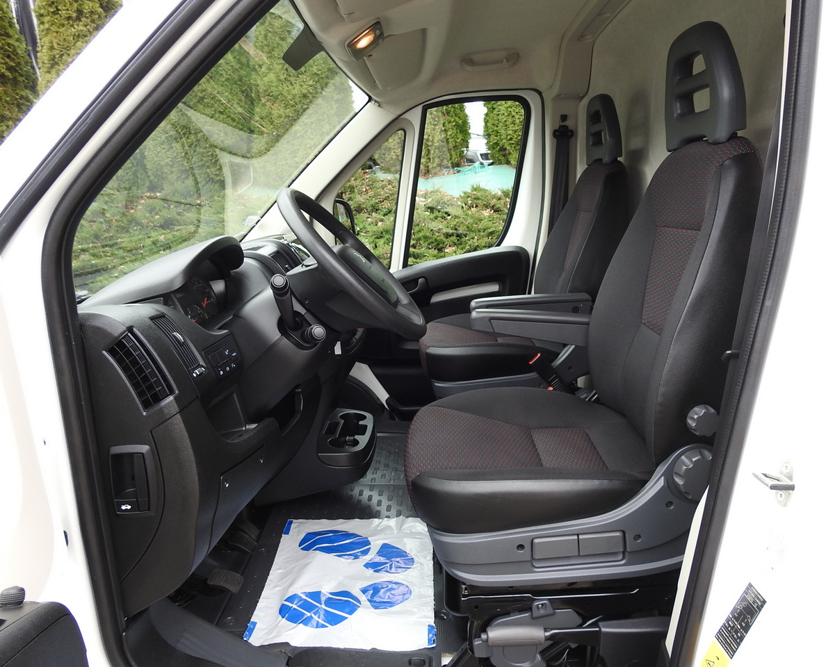 PEUGEOT BOXER REFRIGERATOR VAN -5*C TWO COMPARTMENTS CRUISE CONTROL AIR CONDITIONING  120HP leasing PEUGEOT BOXER REFRIGERATOR VAN -5*C TWO COMPARTMENTS CRUISE CONTROL AIR CONDITIONING  120HP: picture 30