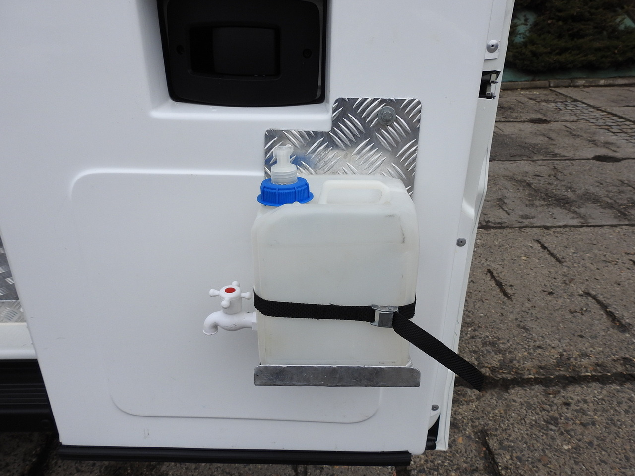 PEUGEOT BOXER REFRIGERATOR VAN -5*C TWO COMPARTMENTS CRUISE CONTROL AIR CONDITIONING  120HP leasing PEUGEOT BOXER REFRIGERATOR VAN -5*C TWO COMPARTMENTS CRUISE CONTROL AIR CONDITIONING  120HP: picture 26