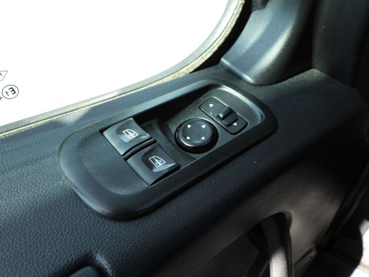 RENAULT MASTER  BOX LIFT 8 PALLETS CRUISE CONTROL LED LIGHTS AIR CONDITIONING  165HP leasing RENAULT MASTER  BOX LIFT 8 PALLETS CRUISE CONTROL LED LIGHTS AIR CONDITIONING  165HP: picture 29