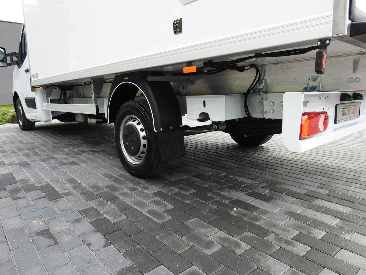 RENAULT MASTER NEW REGRIGERATOR BOX -10*C 8 PALLETS CRUISE CONTROL AIR CONDITIONING LED LIGHTS GUARANTEE 165HP leasing RENAULT MASTER NEW REGRIGERATOR BOX -10*C 8 PALLETS CRUISE CONTROL AIR CONDITIONING LED LIGHTS GUARANTEE 165HP: picture 17 RENAULT MASTER NEW REGRIGERATOR BOX -10*C 8 PALLETS CRUISE CONTROL AIR CONDITIONING LED LIGHTS GUARANTEE 165HP leasing RENAULT MASTER NEW REGRIGERATOR BOX -10*C 8 PALLETS CRUISE CONTROL AIR CONDITIONING LED LIGHTS GUARANTEE 165HP: picture 17