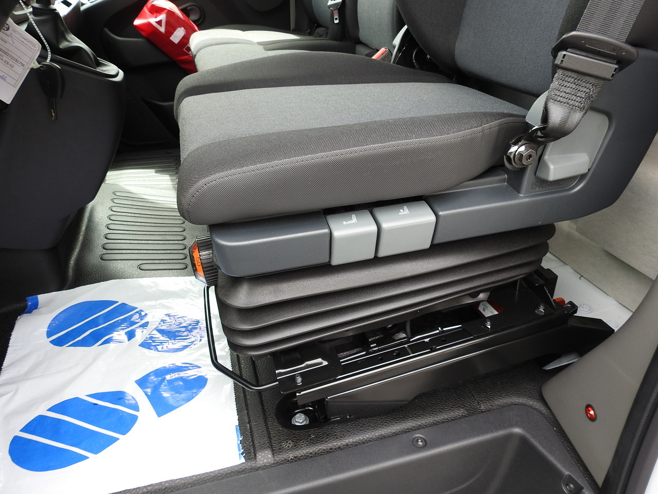 RENAULT MASTER NEW REGRIGERATOR BOX -10*C 8 PALLETS CRUISE CONTROL AIR CONDITIONING LED LIGHTS GUARANTEE 165HP leasing RENAULT MASTER NEW REGRIGERATOR BOX -10*C 8 PALLETS CRUISE CONTROL AIR CONDITIONING LED LIGHTS GUARANTEE 165HP: picture 28 RENAULT MASTER NEW REGRIGERATOR BOX -10*C 8 PALLETS CRUISE CONTROL AIR CONDITIONING LED LIGHTS GUARANTEE 165HP leasing RENAULT MASTER NEW REGRIGERATOR BOX -10*C 8 PALLETS CRUISE CONTROL AIR CONDITIONING LED LIGHTS GUARANTEE 165HP: picture 28