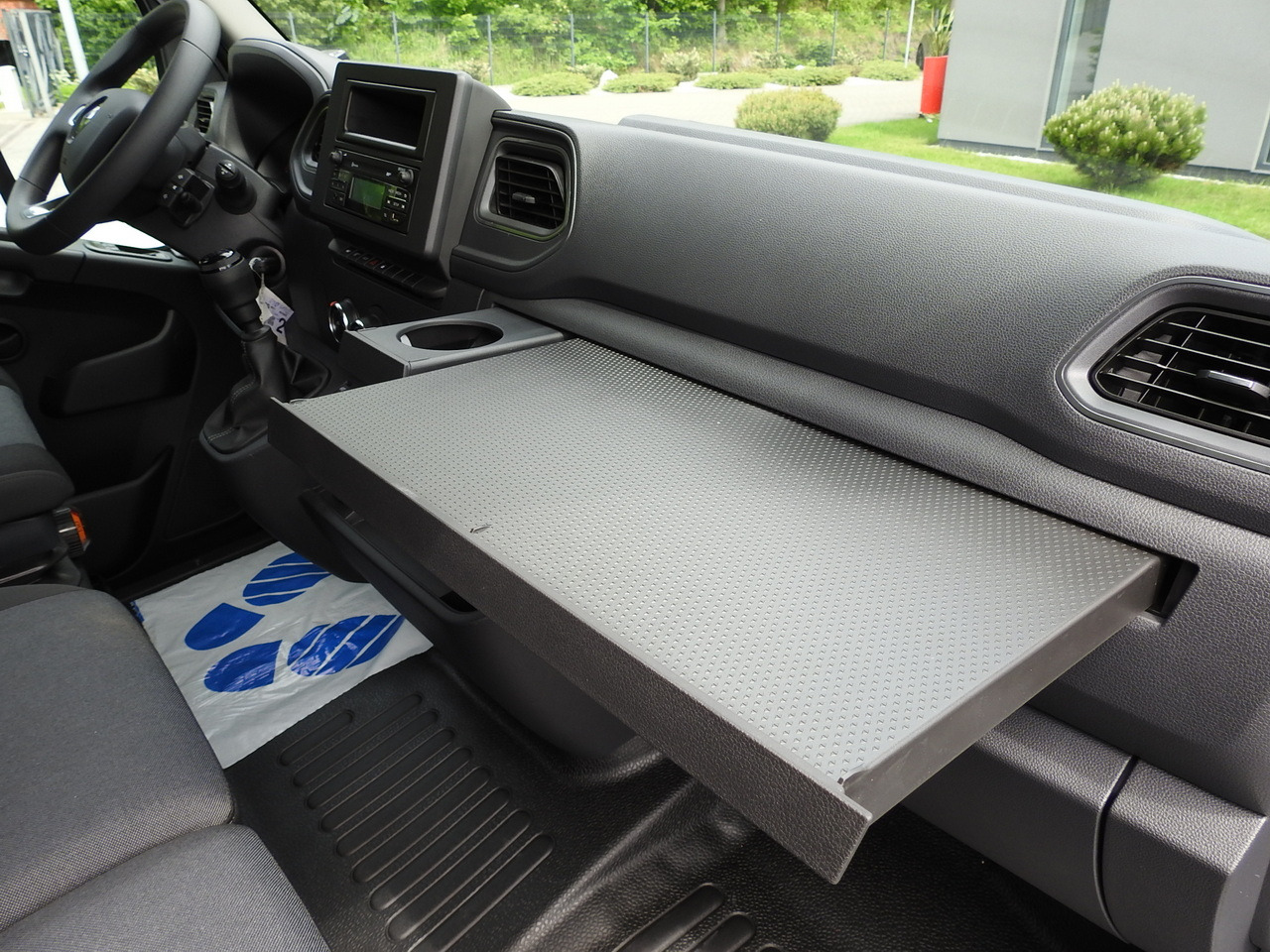 RENAULT MASTER NEW REGRIGERATOR BOX -10*C 8 PALLETS CRUISE CONTROL AIR CONDITIONING LED LIGHTS GUARANTEE 165HP leasing RENAULT MASTER NEW REGRIGERATOR BOX -10*C 8 PALLETS CRUISE CONTROL AIR CONDITIONING LED LIGHTS GUARANTEE 165HP: picture 41 RENAULT MASTER NEW REGRIGERATOR BOX -10*C 8 PALLETS CRUISE CONTROL AIR CONDITIONING LED LIGHTS GUARANTEE 165HP leasing RENAULT MASTER NEW REGRIGERATOR BOX -10*C 8 PALLETS CRUISE CONTROL AIR CONDITIONING LED LIGHTS GUARANTEE 165HP: picture 41