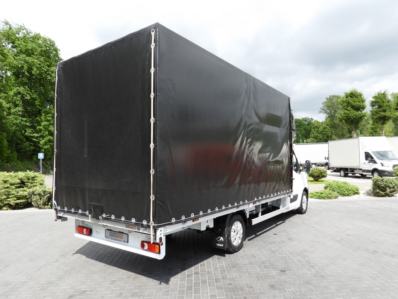 RENAULT MASTER TARPAULIN 10 PALLETS CRUISE CONTROL LED LIGHTS AIR CONDITIONING 165HP - Curtain side van: picture 3 RENAULT MASTER TARPAULIN 10 PALLETS CRUISE CONTROL LED LIGHTS AIR CONDITIONING 165HP - Curtain side van: picture 3