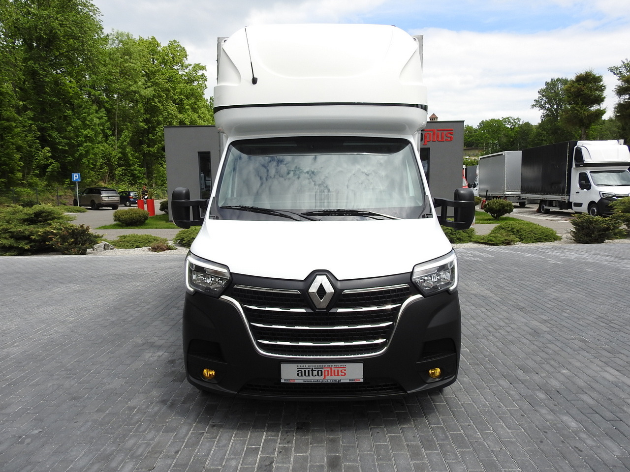 RENAULT MASTER TARPAULIN 10 PALLETS WEBASTO CRUISE CONTROL AIR CONDITIONING LED LIGHTS 165HP - Curtain side van: picture 5 RENAULT MASTER TARPAULIN 10 PALLETS WEBASTO CRUISE CONTROL AIR CONDITIONING LED LIGHTS 165HP - Curtain side van: picture 5