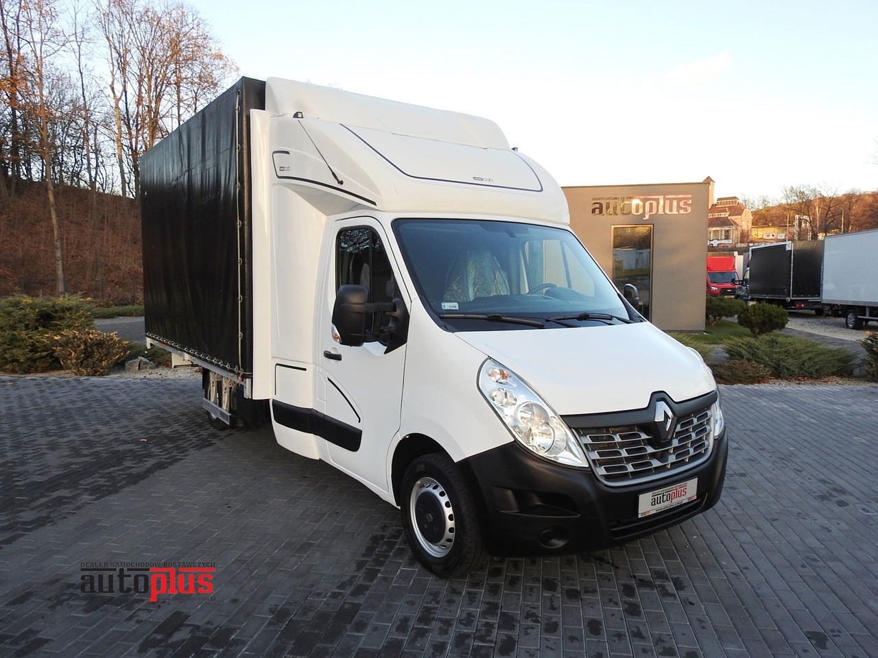 RENAULT MASTER TARPAULIN 10 PALLETS WEBASTO CRUISE CONTROL AIR CONDITIONING PNEUMATICS AUTOMATIC TRANSMISSION 170HP - Curtain side van: picture 1 RENAULT MASTER TARPAULIN 10 PALLETS WEBASTO CRUISE CONTROL AIR CONDITIONING PNEUMATICS AUTOMATIC TRANSMISSION 170HP - Curtain side van: picture 1