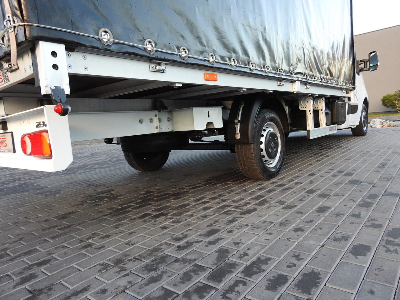 RENAULT MASTER TARPAULIN 10 PALLETS WEBASTO CRUISE CONTROL AIR CONDITIONING PNEUMATICS AUTOMATIC TRANSMISSION   170HP leasing RENAULT MASTER TARPAULIN 10 PALLETS WEBASTO CRUISE CONTROL AIR CONDITIONING PNEUMATICS AUTOMATIC TRANSMISSION   170HP: picture 17