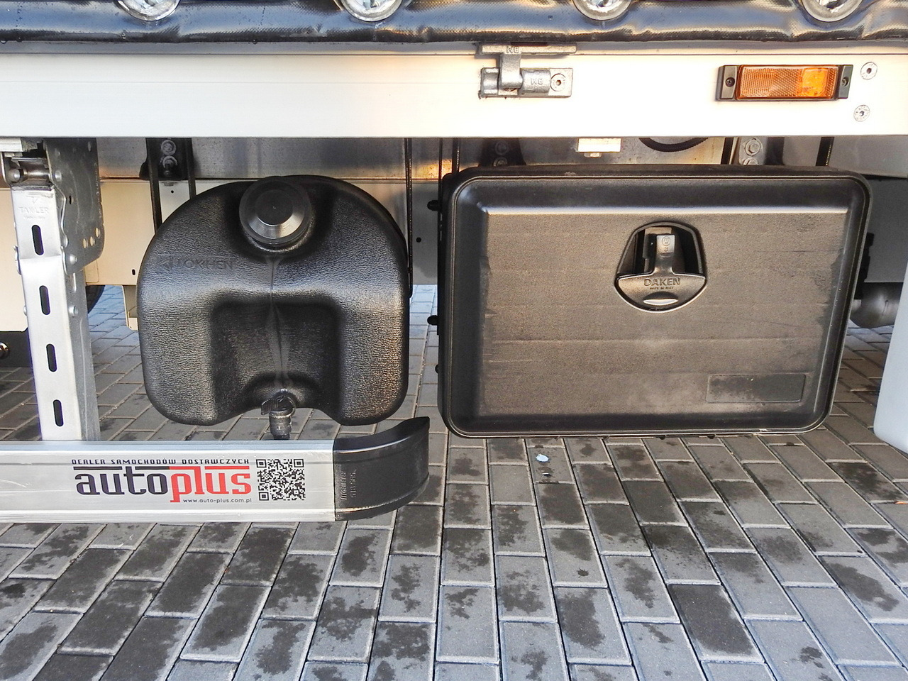 RENAULT MASTER TARPAULIN 10 PALLETS WEBASTO CRUISE CONTROL AIR CONDITIONING PNEUMATICS AUTOMATIC TRANSMISSION   170HP leasing RENAULT MASTER TARPAULIN 10 PALLETS WEBASTO CRUISE CONTROL AIR CONDITIONING PNEUMATICS AUTOMATIC TRANSMISSION   170HP: picture 21
