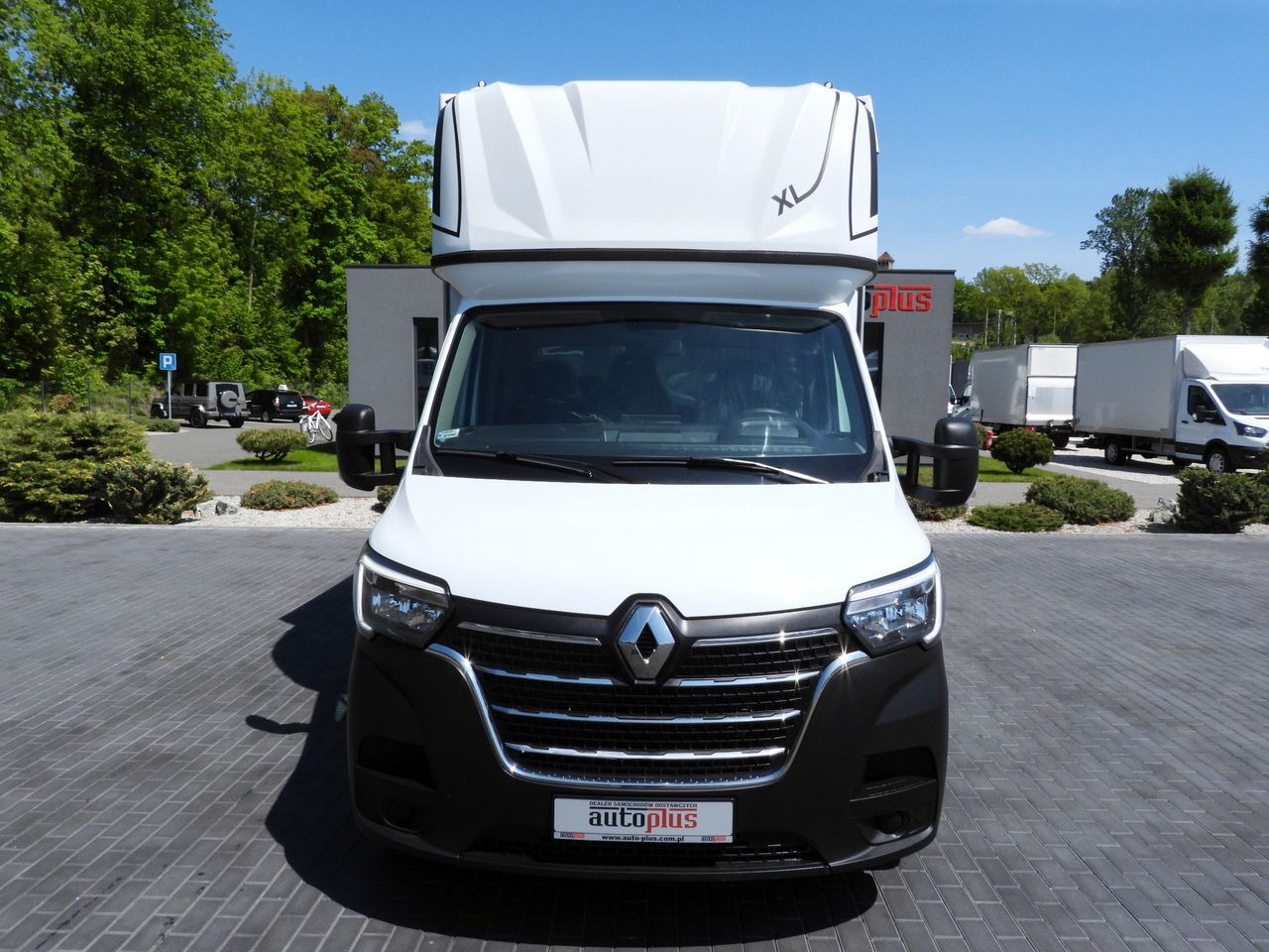 RENAULT MASTER TARPAULIN 10 PALLETS WEBASTO CRUISE CONTROL LED LIGHTS PNEUMATICS AIR CONDITIONING 165HP - Curtain side van: picture 5 RENAULT MASTER TARPAULIN 10 PALLETS WEBASTO CRUISE CONTROL LED LIGHTS PNEUMATICS AIR CONDITIONING 165HP - Curtain side van: picture 5