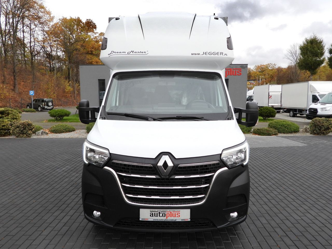 Curtain side van RENAULT MASTER TARPAULIN 10 PALLETS WEBASTO CRUISE CONTROL NAVIGATION LED LIGHTS TWIN WHEELS AIR CONDITIONING 165HP: picture 5 Curtain side van RENAULT MASTER TARPAULIN 10 PALLETS WEBASTO CRUISE CONTROL NAVIGATION LED LIGHTS TWIN WHEELS AIR CONDITIONING 165HP: picture 5