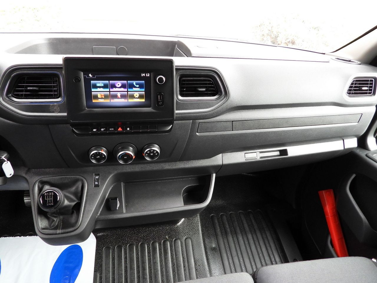 Curtain side van RENAULT MASTER TARPAULIN 10 PALLETS WEBASTO CRUISE CONTROL NAVIGATION LED LIGHTS TWIN WHEELS AIR CONDITIONING 165HP: picture 37 Curtain side van RENAULT MASTER TARPAULIN 10 PALLETS WEBASTO CRUISE CONTROL NAVIGATION LED LIGHTS TWIN WHEELS AIR CONDITIONING 165HP: picture 37