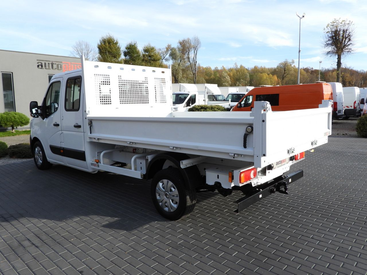 Tipper van RENAULT MASTER TIPPER DOUBLE CABIN DOKA 6 SEATS CRUISE CONTROL LED LIGHTS AIR CONDITIONING  145HP: picture 9