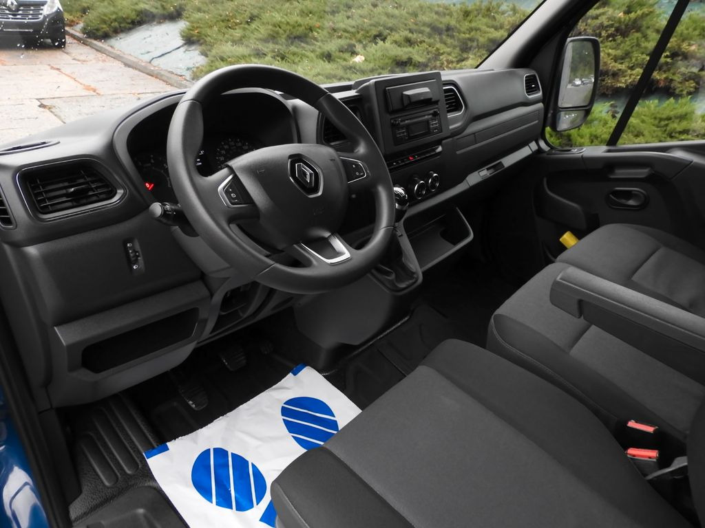 Renault MASTER PRITSCHE PLANE 8 PALETTEN WEBASTO A/C - Curtain side van: picture 2 Renault MASTER PRITSCHE PLANE 8 PALETTEN WEBASTO A/C - Curtain side van: picture 2