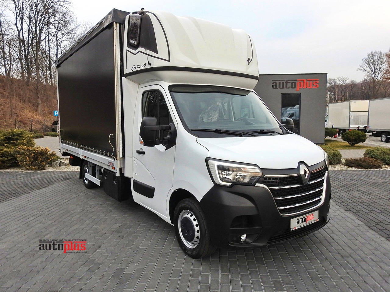Renault MASTER PRITSCHE PLANE AUFZUG 9 PALETEN TEMPOMAT - Curtain side van: picture 1 Renault MASTER PRITSCHE PLANE AUFZUG 9 PALETEN TEMPOMAT - Curtain side van: picture 1