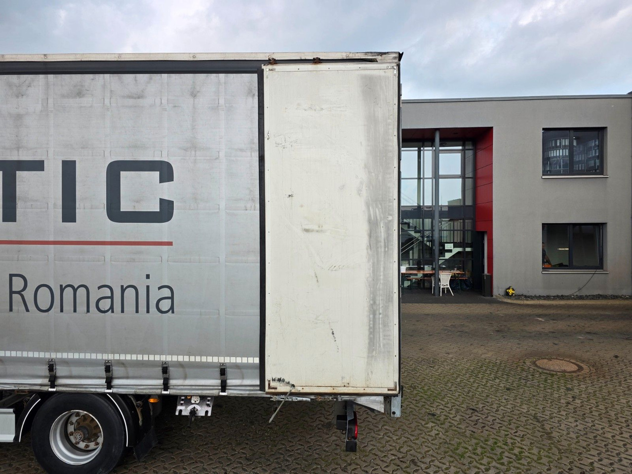 Curtainsider semi-trailer Fliegl SZS320 / Hubdach / EDSCHA / Mega: picture 14