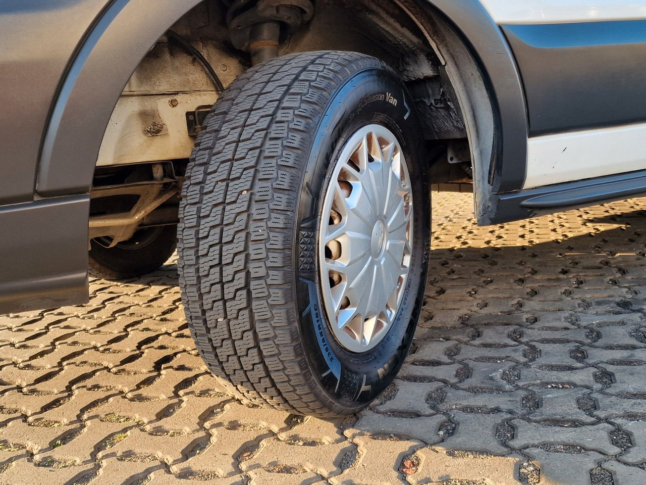 Panel van Ford Transit / Transport von Personen im Rollstuhl: picture 27 Panel van Ford Transit / Transport von Personen im Rollstuhl: picture 27