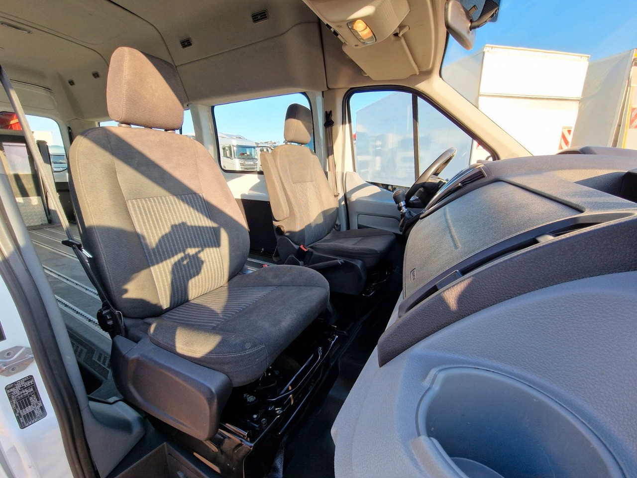 Panel van Ford Transit / Transport von Personen im Rollstuhl: picture 22 Panel van Ford Transit / Transport von Personen im Rollstuhl: picture 22