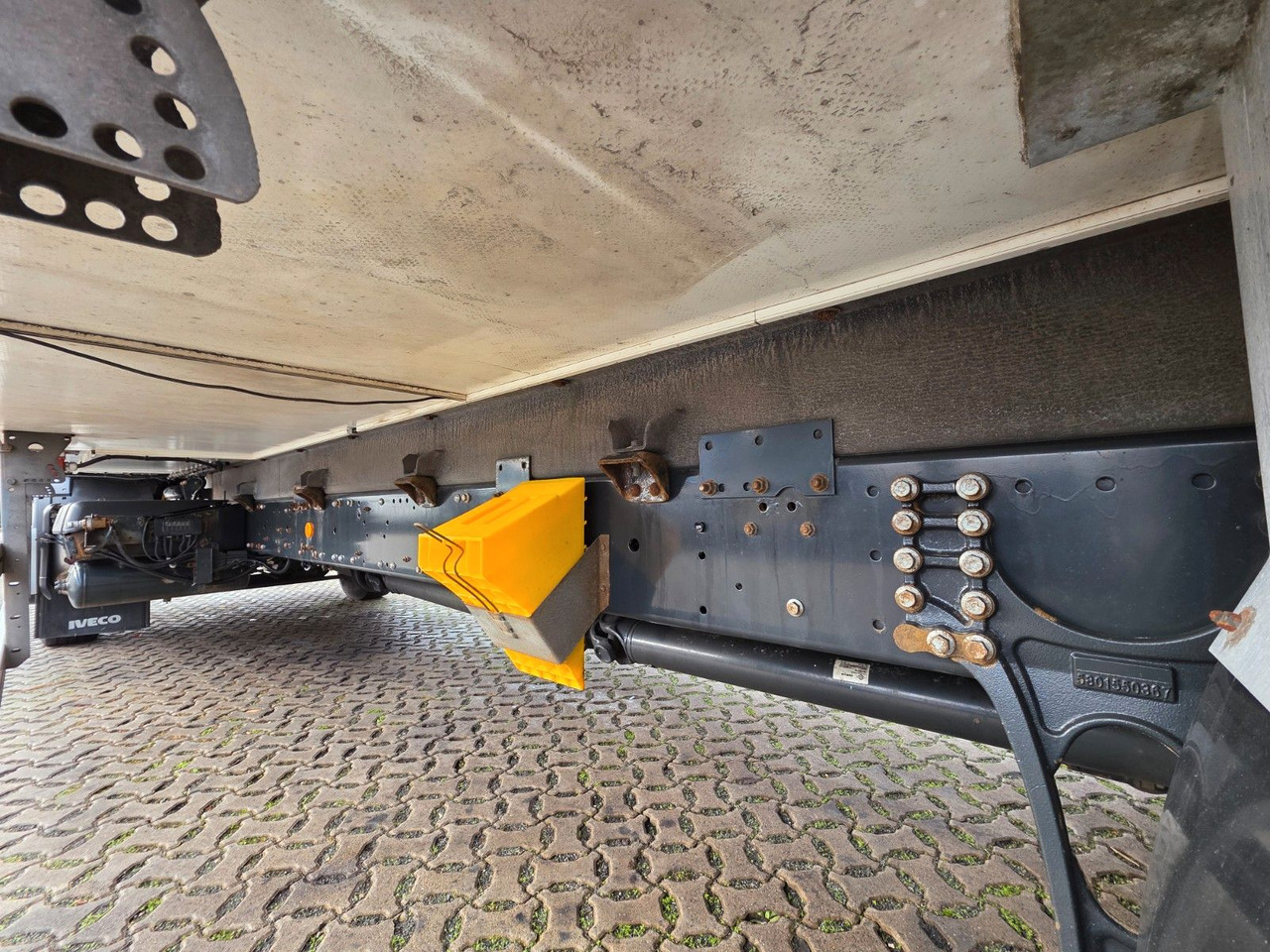 Refrigerator truck Iveco Eurocargo 180-320 / Ldbw / Thermo King: picture 17