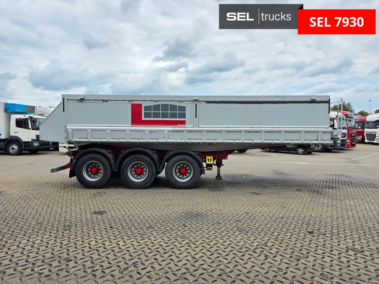 Kempf SK35/3 / 2 Seiten Kipper / Pendelplappe rechts ! - Tipper semi-trailer: picture 4 Kempf SK35/3 / 2 Seiten Kipper / Pendelplappe rechts ! - Tipper semi-trailer: picture 4