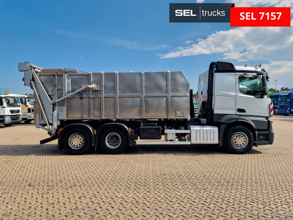 Mercedes-Benz Actros 2545 / Tierkadaver / mit Waage Mercedes-Benz Actros 2545 /für Tierkadaver / mit Waage - Tipper: picture 4 Mercedes-Benz Actros 2545 / Tierkadaver / mit Waage Mercedes-Benz Actros 2545 /für Tierkadaver / mit Waage - Tipper: picture 4