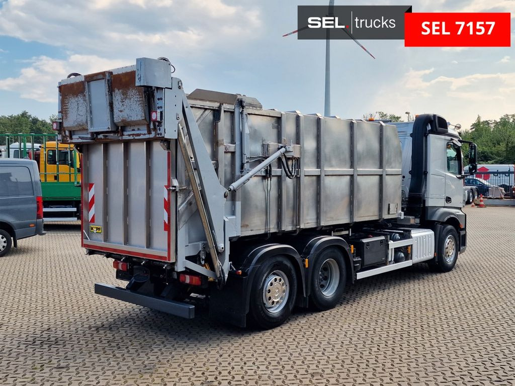 Mercedes-Benz Actros 2545 / Tierkadaver / mit Waage Mercedes-Benz Actros 2545 /für Tierkadaver / mit Waage - Tipper: picture 5 Mercedes-Benz Actros 2545 / Tierkadaver / mit Waage Mercedes-Benz Actros 2545 /für Tierkadaver / mit Waage - Tipper: picture 5