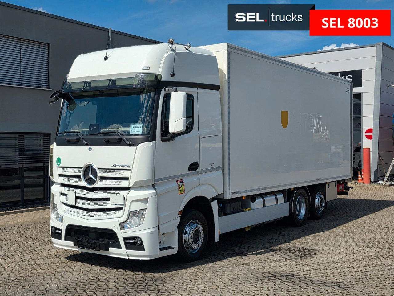 Mercedes-Benz Actros 2551 /Retarder/Ldbw/Konvekta/Lenkachse - Box truck: picture 1 Mercedes-Benz Actros 2551 /Retarder/Ldbw/Konvekta/Lenkachse - Box truck: picture 1