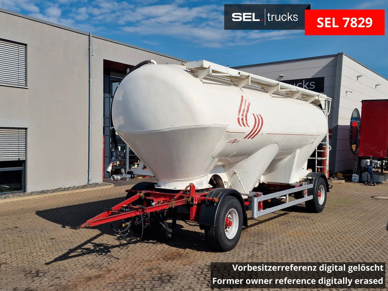 Spitzer SAPI 1833/3M - Tank trailer: picture 1 Spitzer SAPI 1833/3M - Tank trailer: picture 1